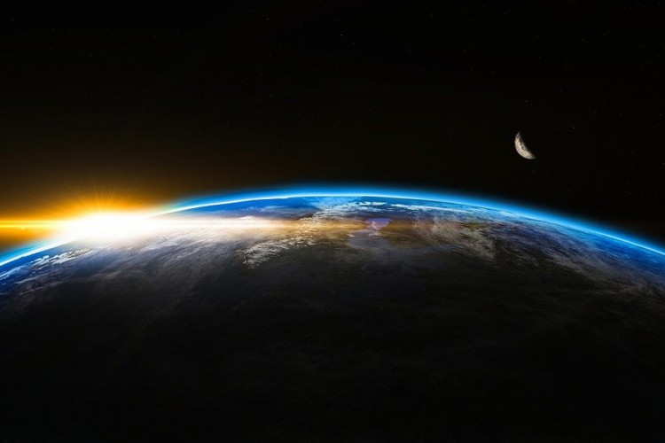 Unutar Zemlje kriju se ostaci drevne planete od koje je nastao Mjesec?