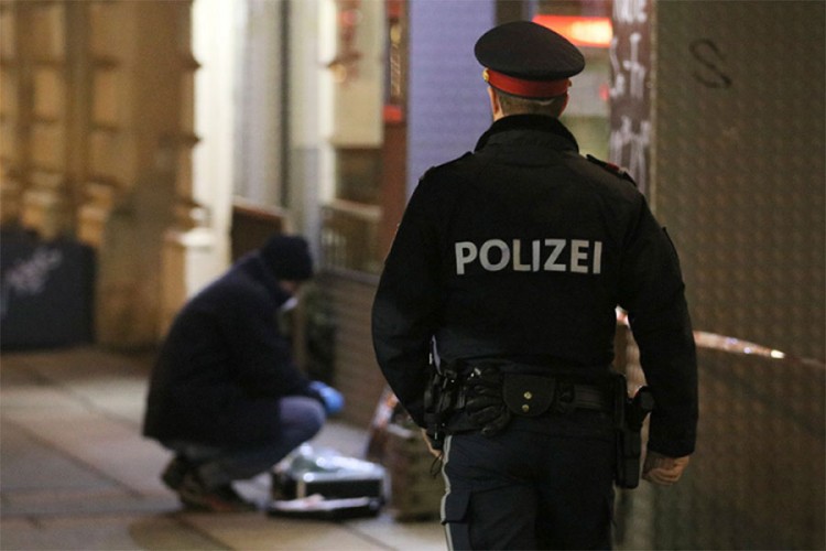 Maloljetnik prijetio terorizmom u Beču
