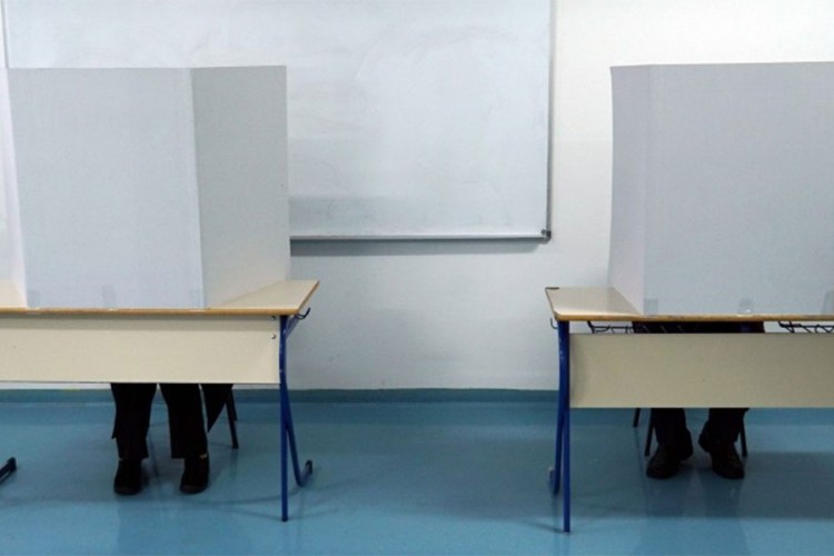 U Travniku do 11 časova glasalo 6,67 odsto, u Ustikolini 24,8 odsto birača