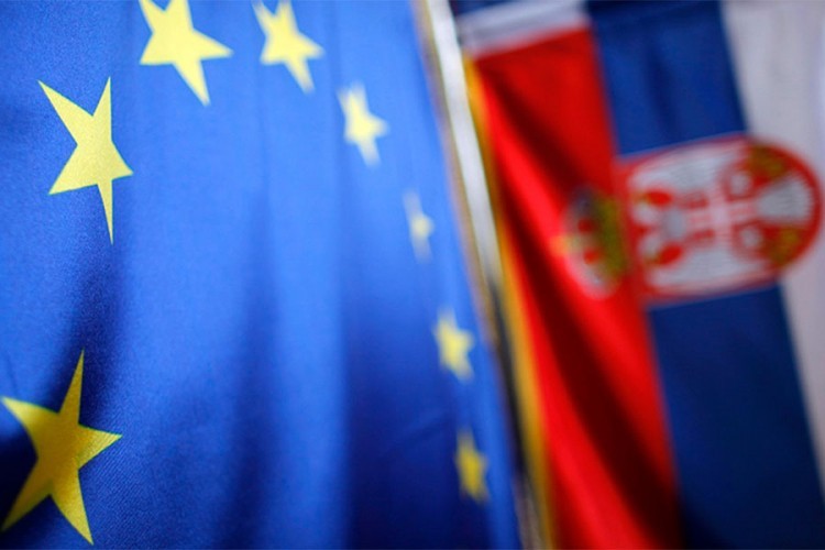 "Srbija zaslužuje u EU, ali neću komadati svoju zemlju"