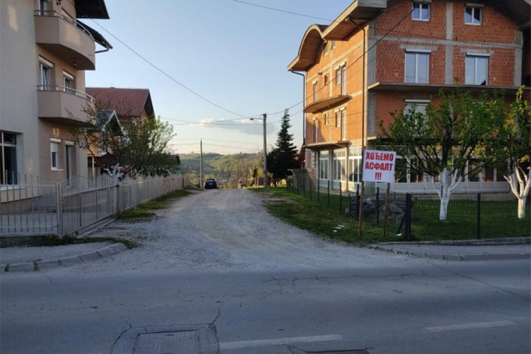 Muke mještana Majevičke ulice: Tri kilometra od centra bez asfalta