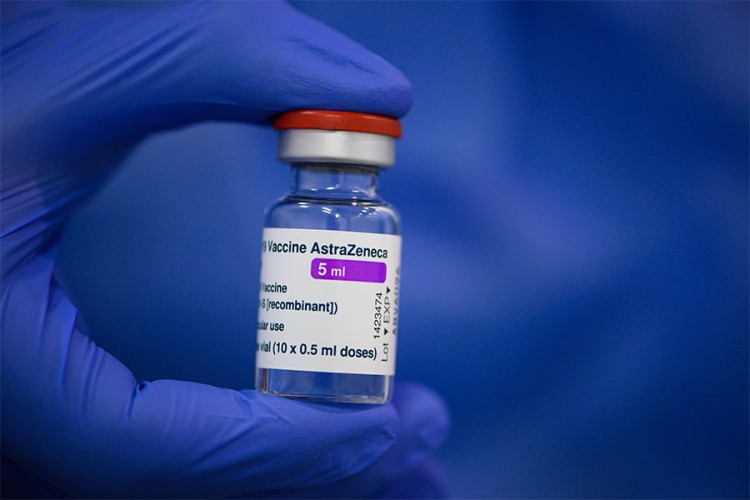 AstraZeneca otkrila prihod od vakcina