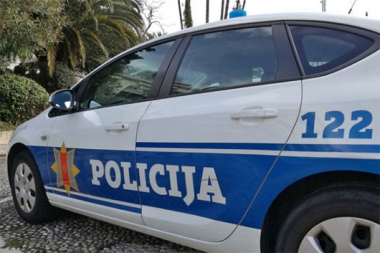 Policijska pratnja Ðukanovića imala udes u Podgorici