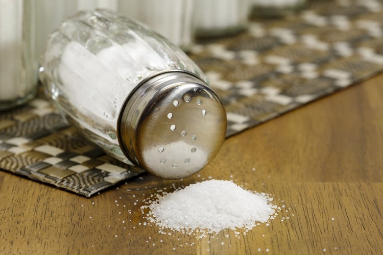 Prekomjeran unos soli može oslabiti imunitet