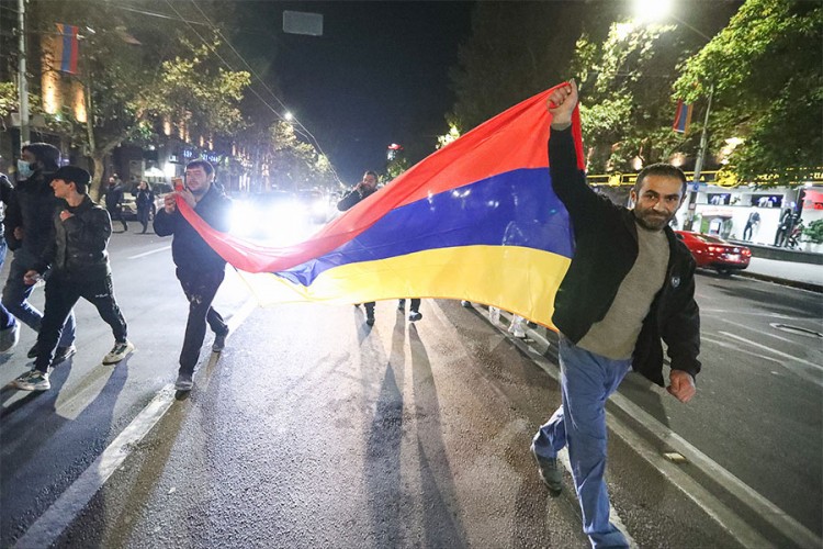 Jermenski parlament nije izabrao premijera, slijede izbori