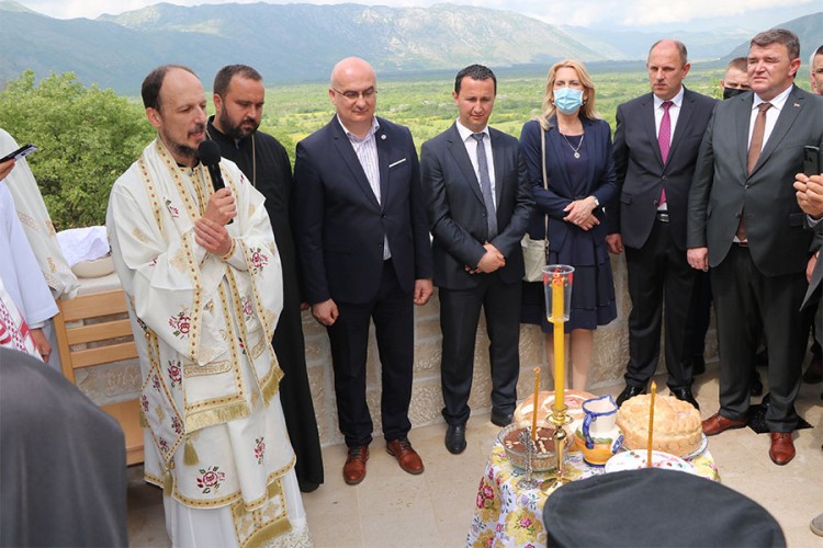 Vjernici proslavili Svetog Vasilija u novom duhovnom centru Mrkonjići