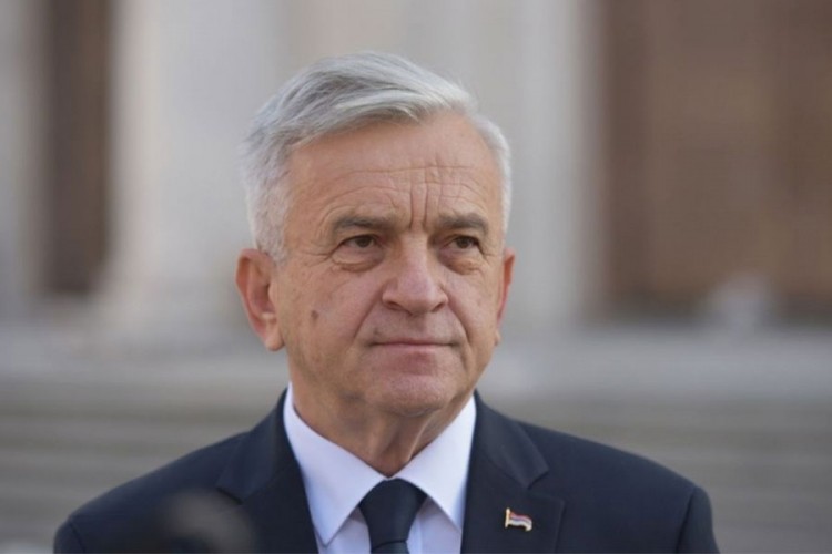 Čubrilović: Vojna vježba na Manjači ne utiče na neutralnost RS