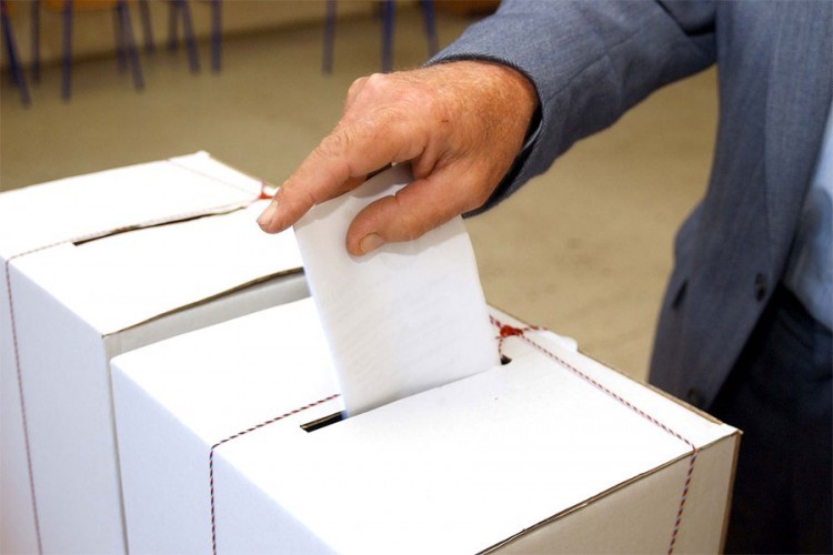 U Hrvatskoj do 16:30 časova glasalo 35,54 odsto birača