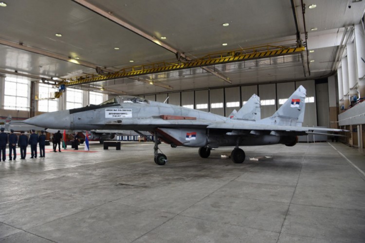 Kompletirana eskadrila: Srbiji dopremljena posljednja dva MiG-a 29 iz Bjelorusije