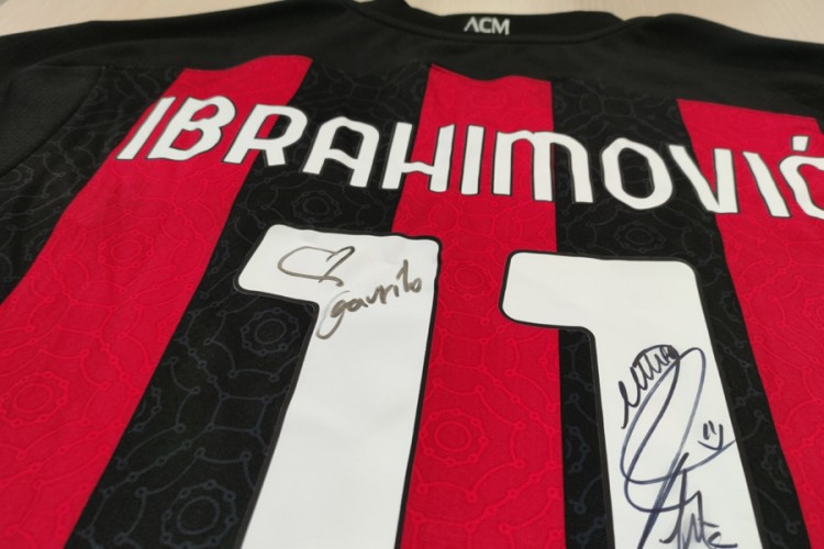 Još jedna zvijezda poslala dres Mozzartu, Ibrahimović za Gavrila