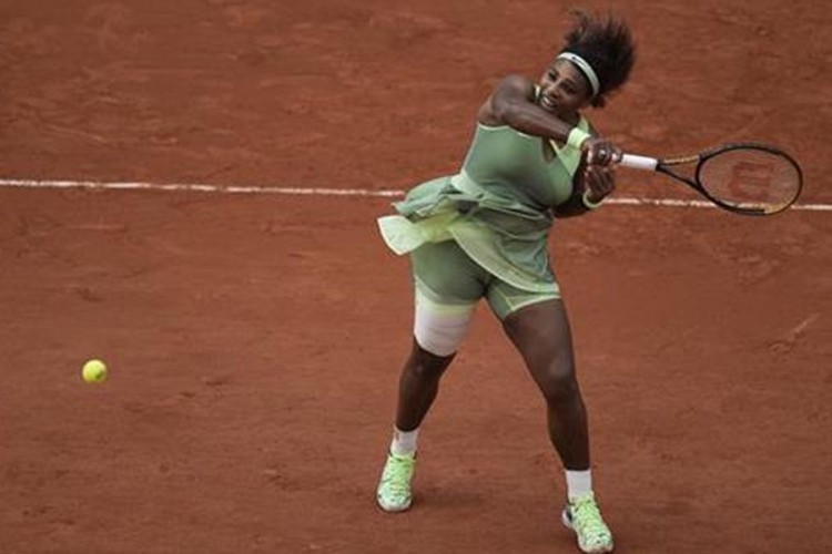 Serena u osmini finala RG