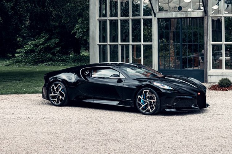 Unikatni Bugatti od 16,7 miliona evra spreman za isporuku