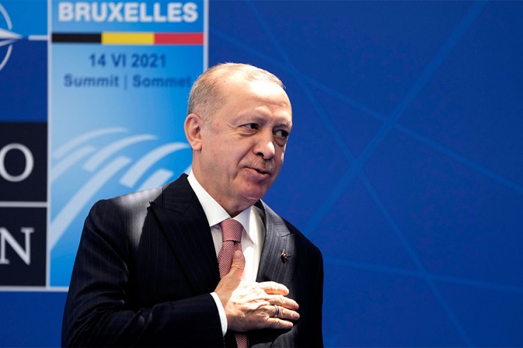 Erdoan: Turska jedina članica NATO koja je imala borbe prsa u prsa