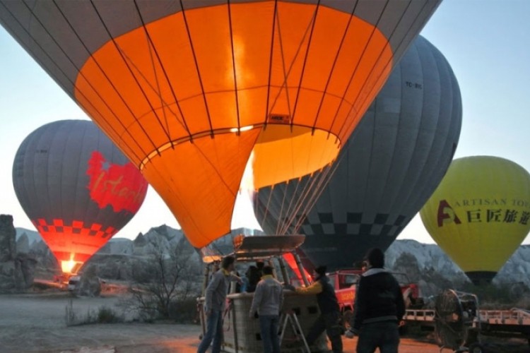 Na Trebeviću prvi let turističkim balonom