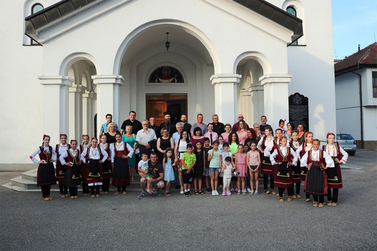 "Pokrovsko pjesničko saborovanje" i promocija zbornika održano u Brodu