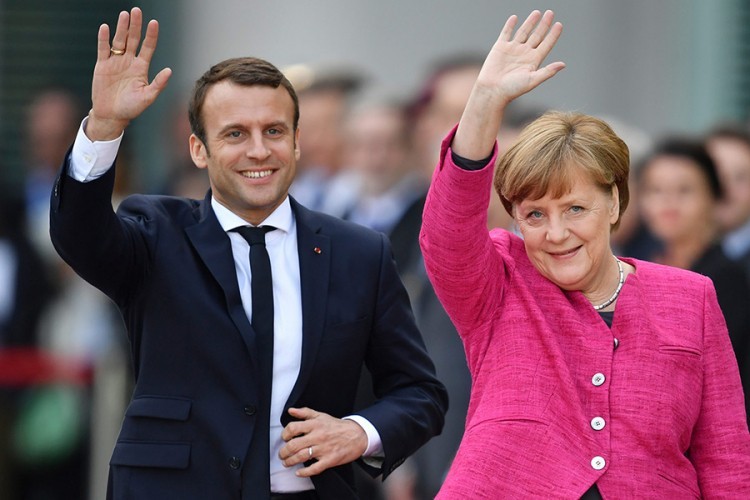 Makron i Merkel razgovarali o evropskoj odbrani
