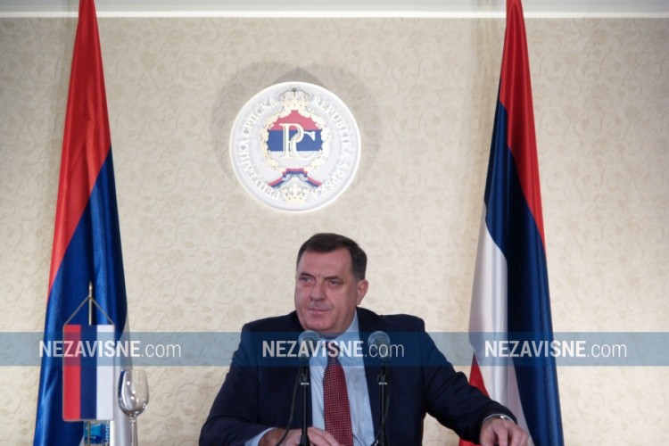 Dodik: Crnogorski poslanici koji su glasali za Rezoluciji nisu dobrodošli u RS