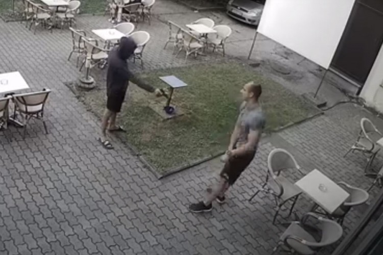 Objavljen uznemirujući snimak ranjavanja muškarca u Čačku