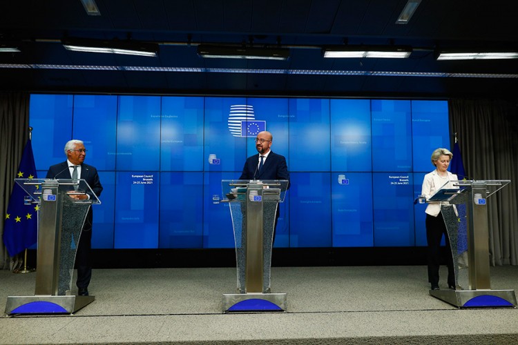 Mišel: EU lideri razmotrili sankcije, ali i dijalog sa Moskvom