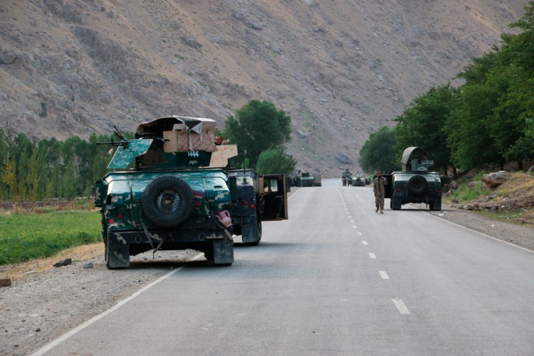 Britanci se povlače, vojska Avganistana bježi pred talibanima