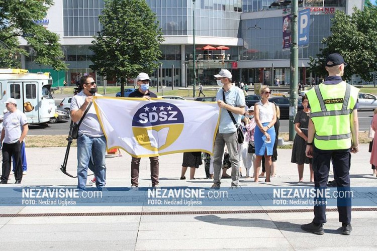 Protest Samostalnog sindikata državnih službenika u Sarajevu