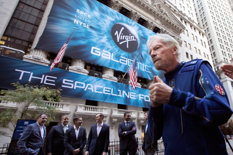 Milijarder Ričard Branson spreman, putuje u svemir
