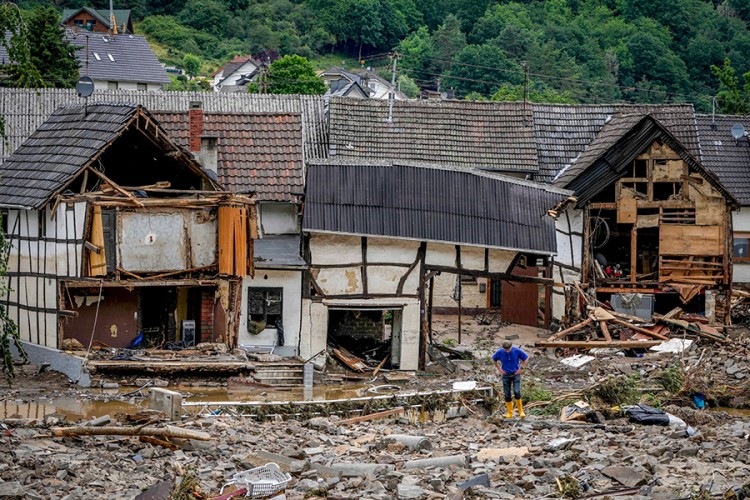 Crni dani za Njemačku: Nikada nismo vidjeli ovakvu katastrofu, ovo je užasno