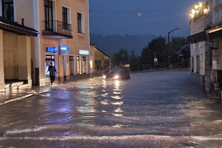 Nove velike poplave u Njemačkoj i Austriji: "Situacija dramatična"