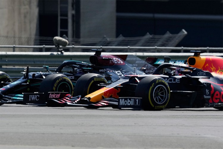 Sudar Ferstapena i Hamiltona prekinuo trku F1