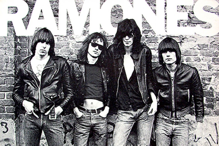 Pank ploča grupe Ramones putuje u svemir