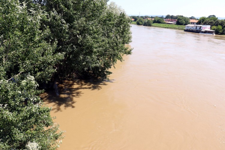 Vanredno stanje zbog poplava na jugoistoku Srbije