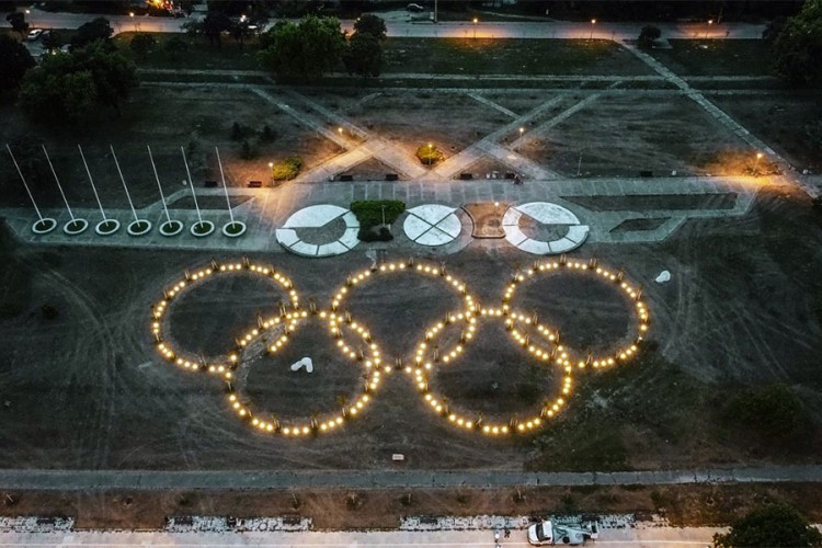 Olimpijski krugovi zasijali u parku Republike Srpske za sreću sportistima