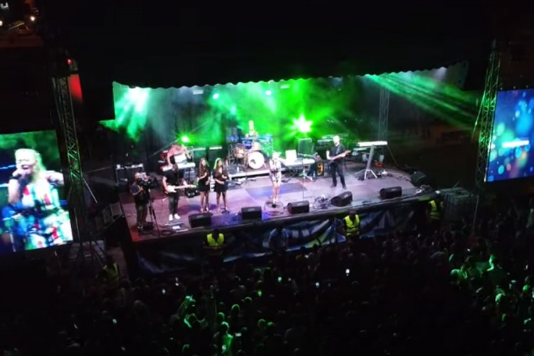 Građani uživali u spektakularnom koncertu u Čelincu
