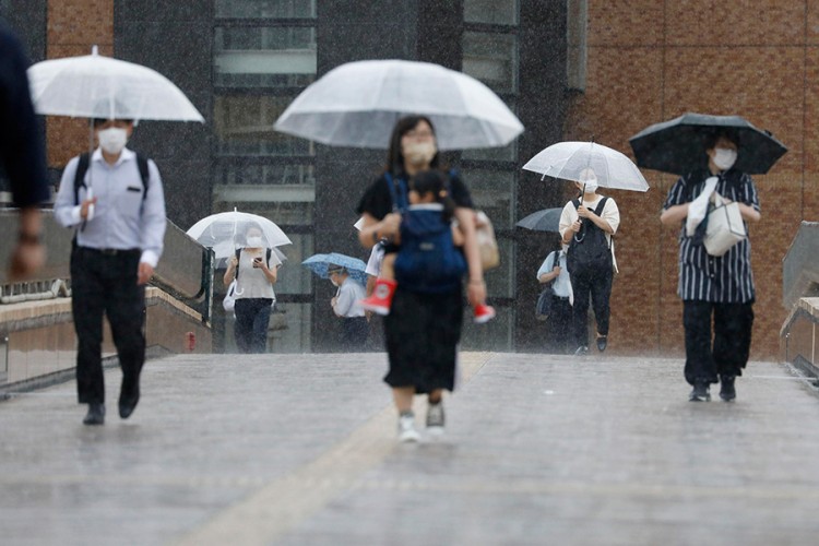 Obilna kiša u Japanu, preporuka da se evakuiše 64.000 ljudi