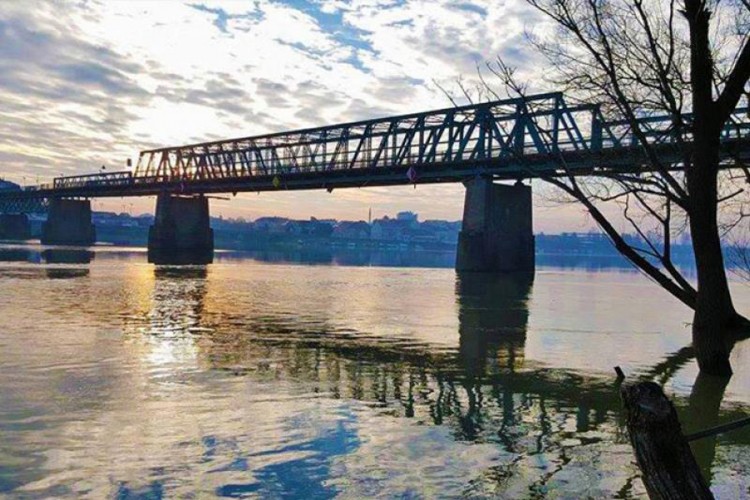 Konačno se nazire sanacija mosta Brčko - Gunja
