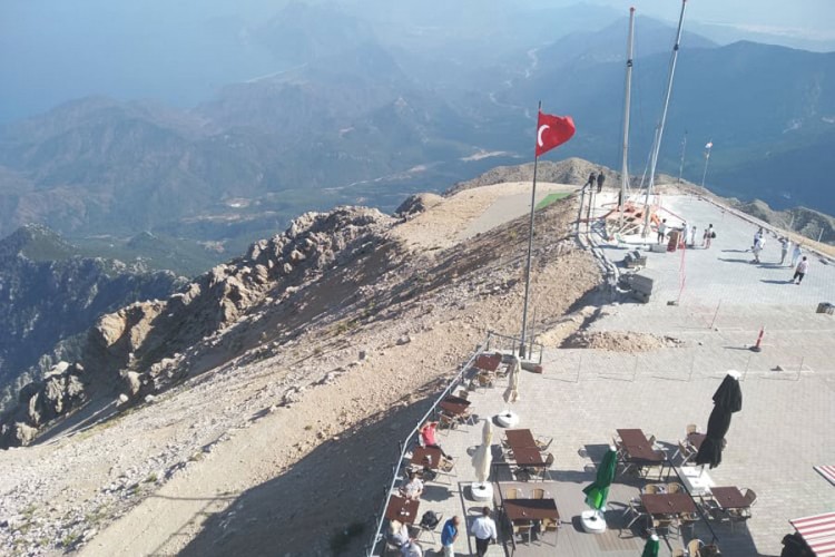 "Nezavisne" u obilasku Olimposa: Planina bogova magnet za turiste