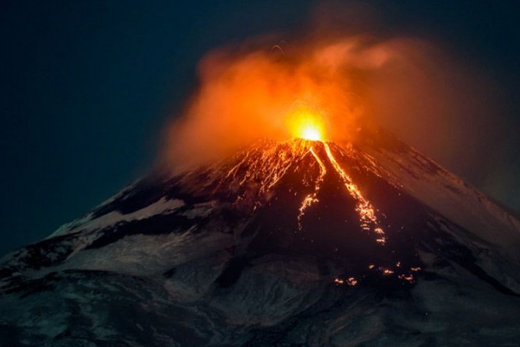 Etna Porasla Nekoliko Metara