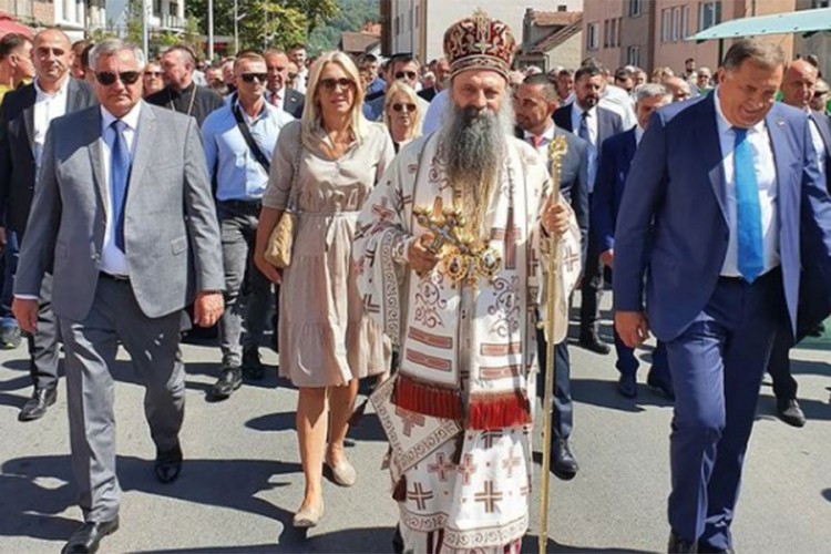 Cvijanović: Veličanstvena litija ulicama Doboja