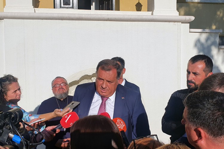 Dodik: Treba mijenjati položaj Srba u Mostaru i kantonu