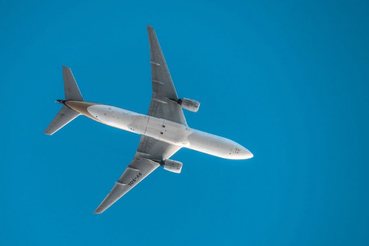 Jeste li znali zašto su putnički avioni najčešće bijele boje?