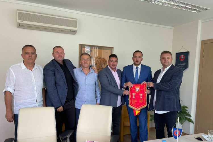 Vico Zeljković ugostio delegaciju futsal prvaka