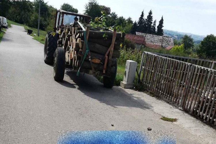 Muškarac poginuo u Banjaluci, pregazila ga prikolica