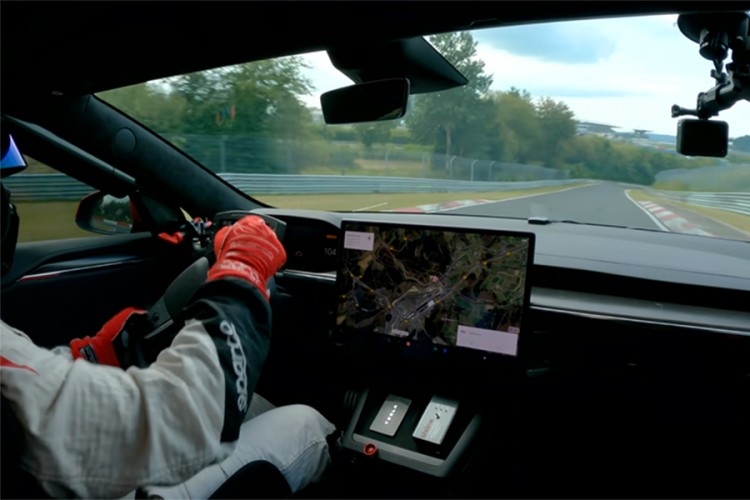 Tesla ima najbrži električni automobil na Nirburgringu, nadmašio Porsche