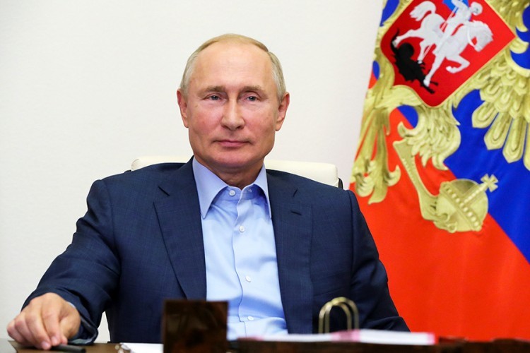 Putin pozvao građane da iskažu patriotizam