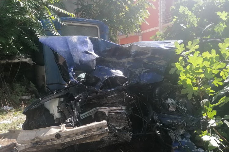 Detalji saobraćajne nesreće kod Bileće: Mladići poginuli u direktnom sudaru