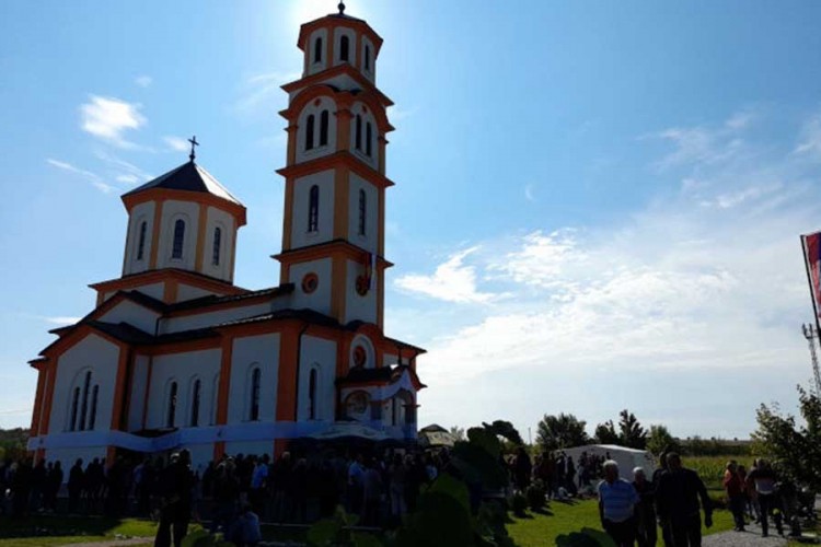U Prijedoru osveštan Hram Svetog Vasilija Ostroškog