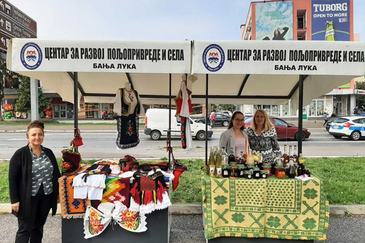 U Banjaluci izloženi domaći proizvodi iz Lopara