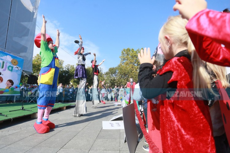 Održan karneval "Dječija zemlja" na Trgu Krajine