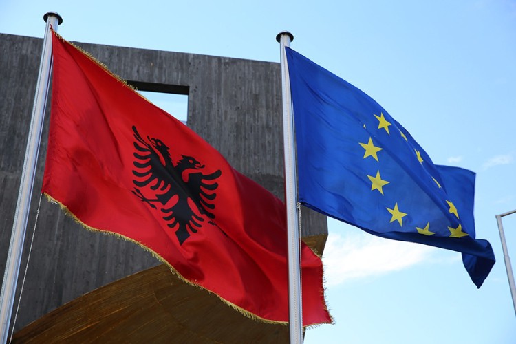 Droga i korupcija otežavaju put Albanije u EU
