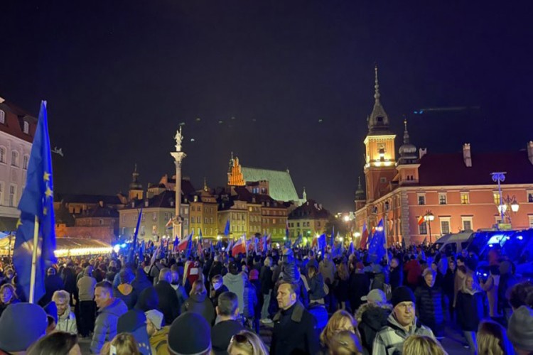 Poljaci protestuju, dali podršku Evropskoj uniji